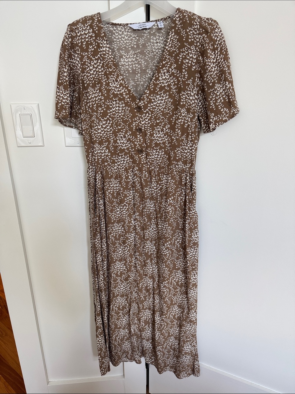 & Other Stories Brown and White Printed V-Neck Midi Dress Flutter Sleeve